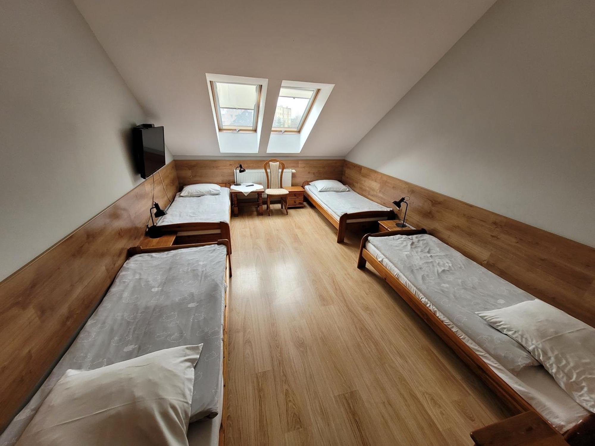 Zlota Roza Hotel Sedziszow Ngoại thất bức ảnh