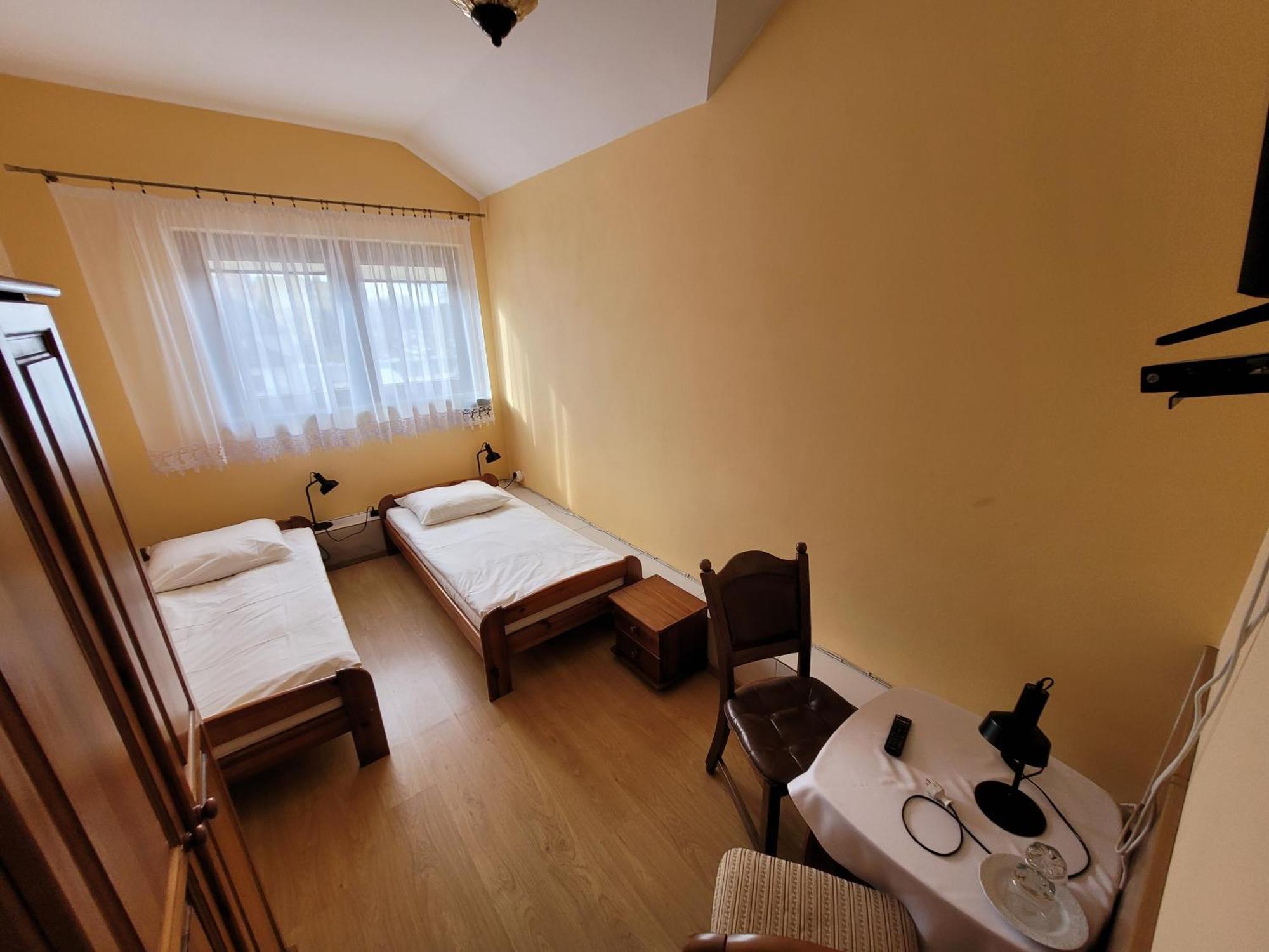 Zlota Roza Hotel Sedziszow Ngoại thất bức ảnh